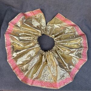 Vintage gold lame clown ruff costume ruffle collar